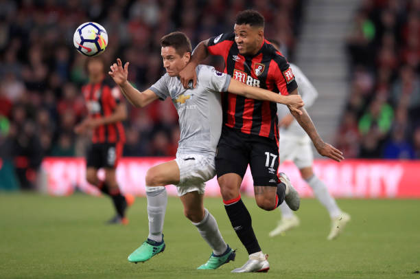 不仅来自传 不仅来自传