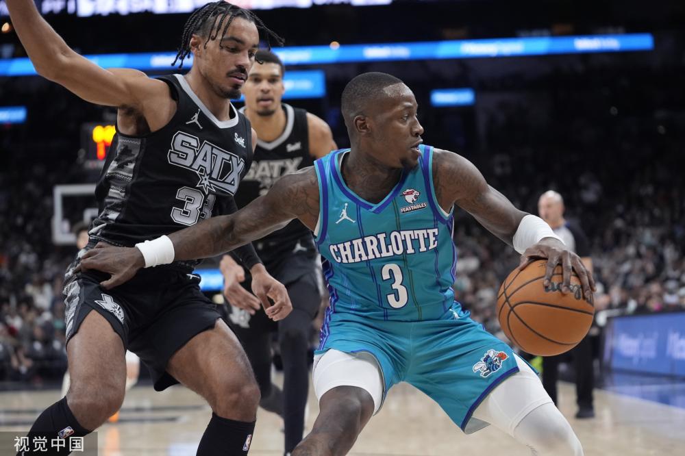 也强调了他 也强调了他