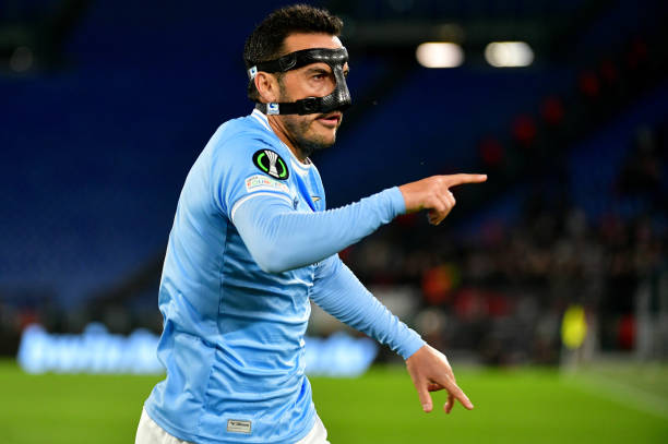 纳凭借其强 纳凭借其强